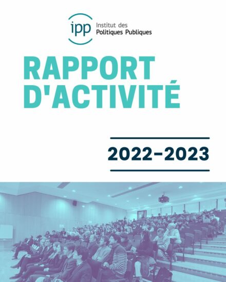 couverture du rapport annuel 2022 2023 - vue de l'amphithéâtre lors de la conférence budget