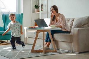 Supprimer les écarts de retraite entre les femmes et les hommes : un objectif qui passe aussi par une évolution des droits familiaux